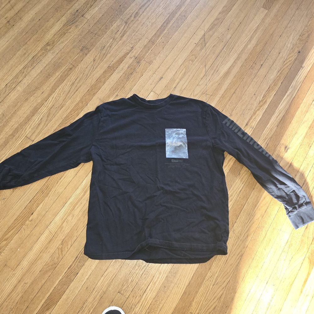 American Eagle Outfitters Black Long Sleeve Tee